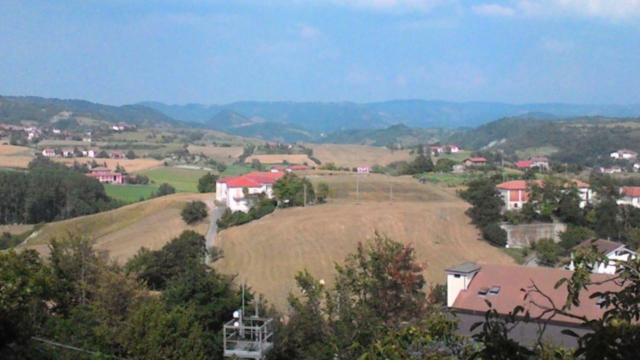 Ca Da Nonna Bed & Breakfast Pareto ภายนอก รูปภาพ