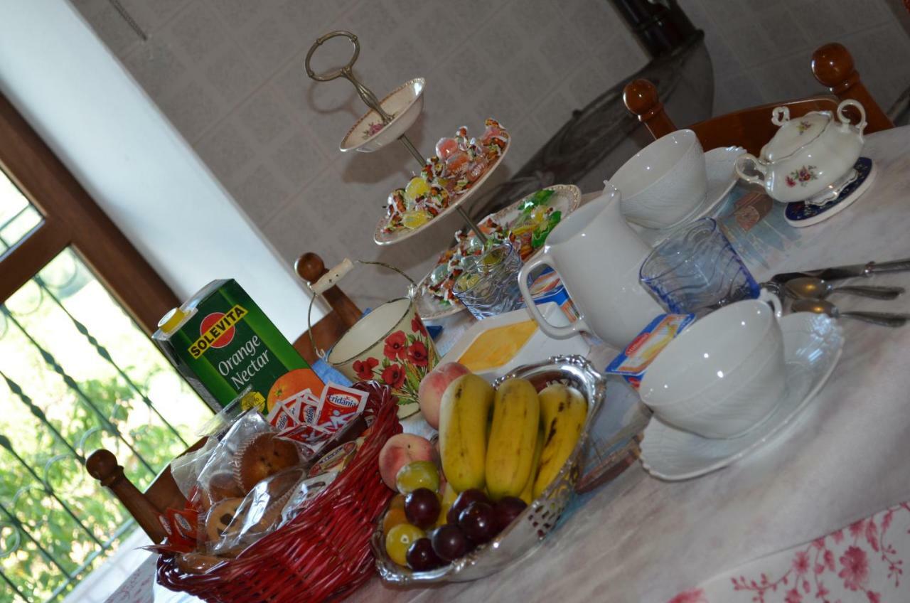 Ca Da Nonna Bed & Breakfast Pareto ภายนอก รูปภาพ